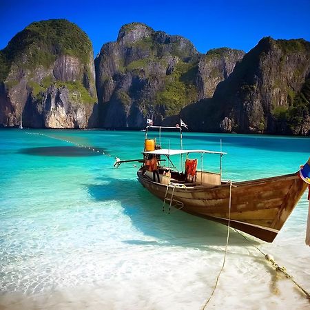 Go Inn Patong Beach Buitenkant foto