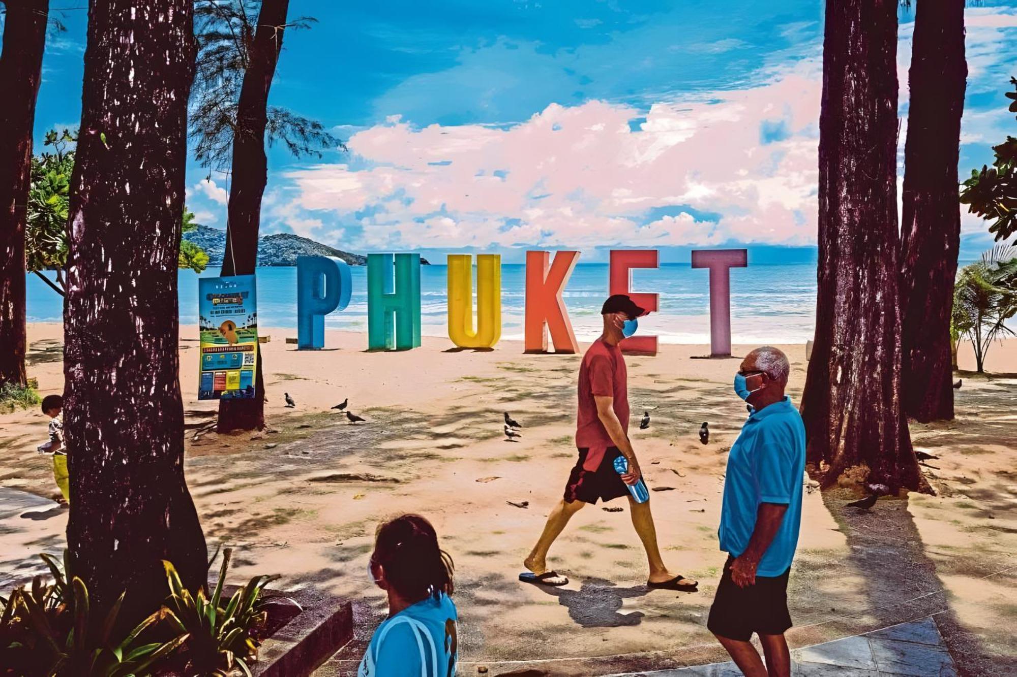 Go Inn Patong Beach Buitenkant foto